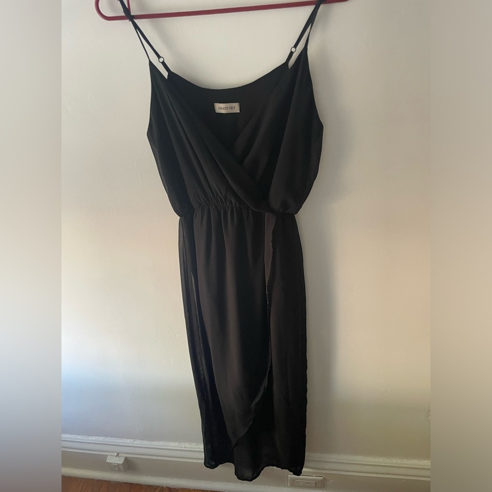 Black v cut dress